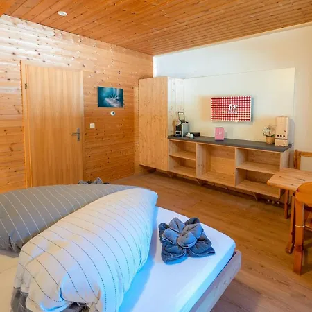 Baerenwirt Homestay Mittenwald