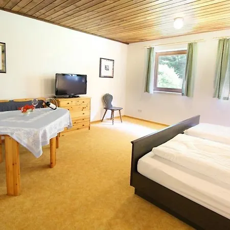 Baerenwirt Homestay Mittenwald