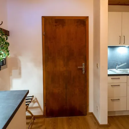 Baerenwirt Homestay *